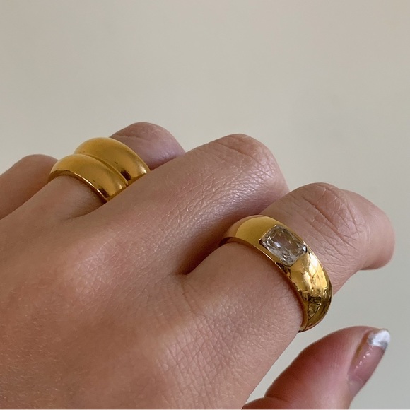 Statement gold ring, stacking gold ring, double band gold ring - Picture 8 of 10